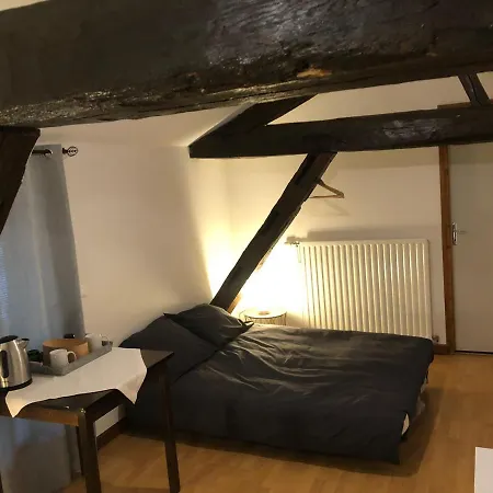 La Varniere - With Communal Kitchen 住宿加早餐酒店 代地区蒙蒂耶