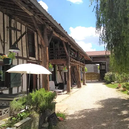Bed & Breakfast La Varniere - With Communal Kitchen 3*