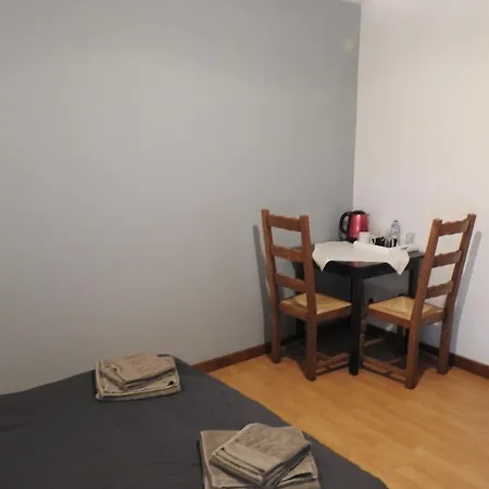 La Varniere - With Communal Kitchen