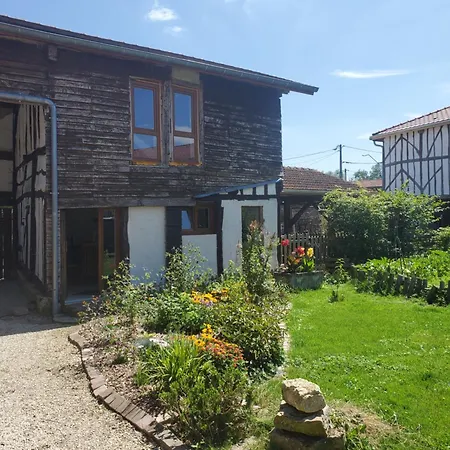 La Varniere - With Communal Kitchen